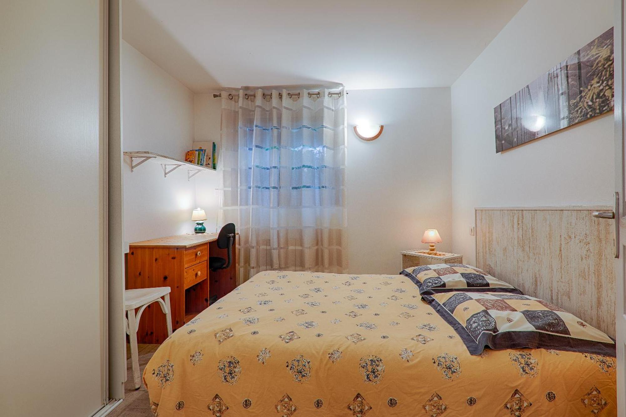Au Epiceah, Logement A La Campagne Валанс Екстериор снимка