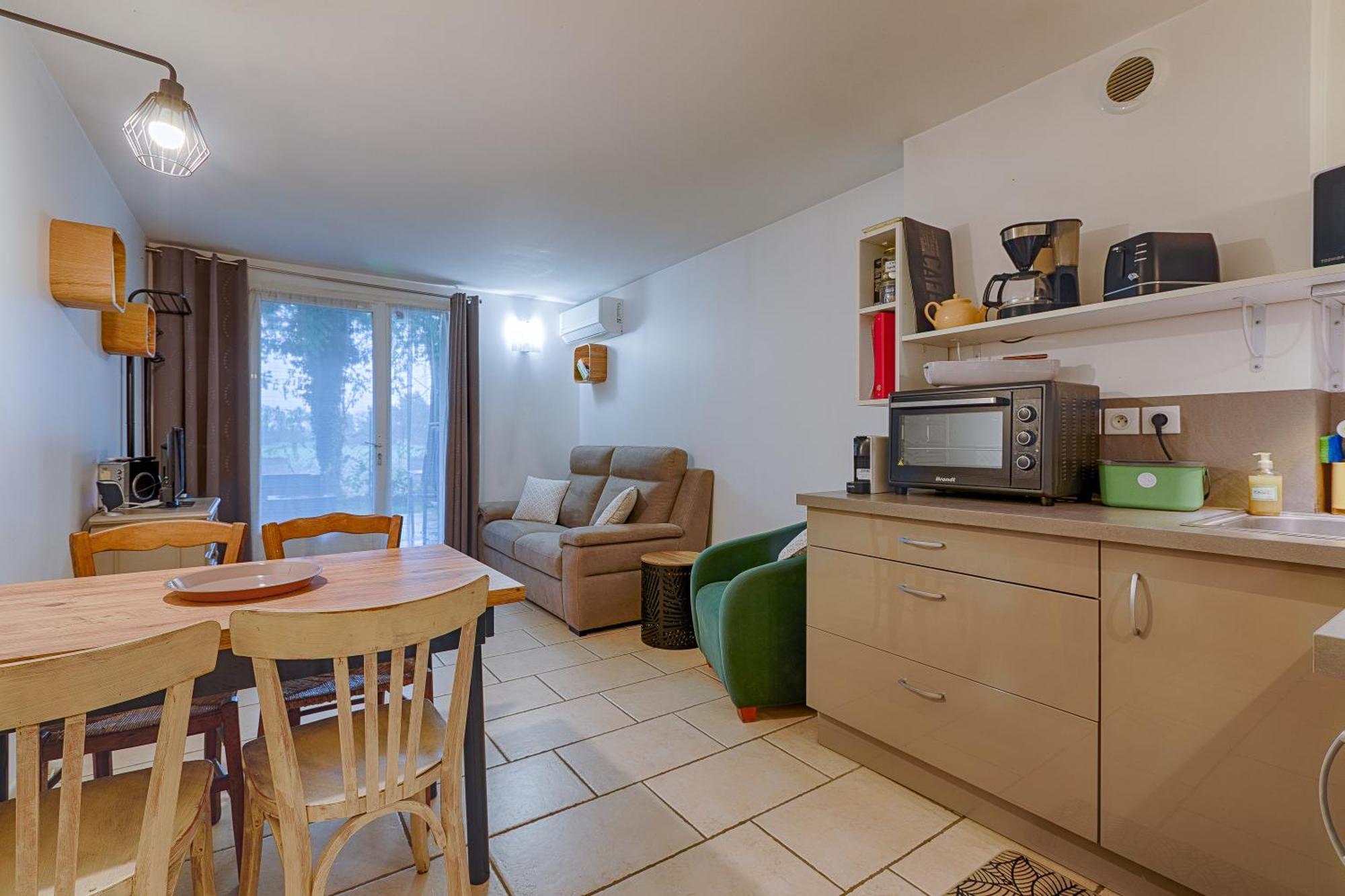 Au Epiceah, Logement A La Campagne Валанс Екстериор снимка